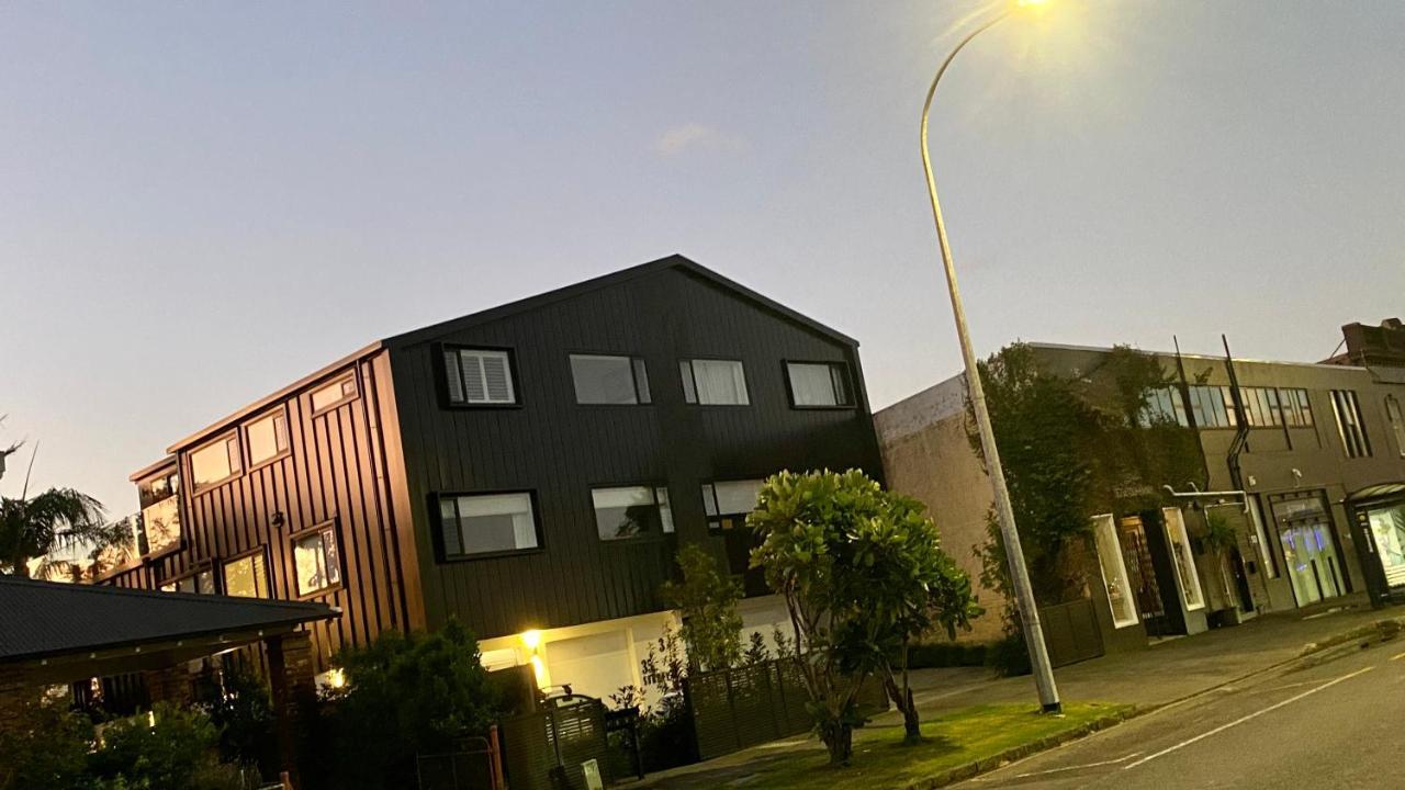 Stylish Townhouse Auckland