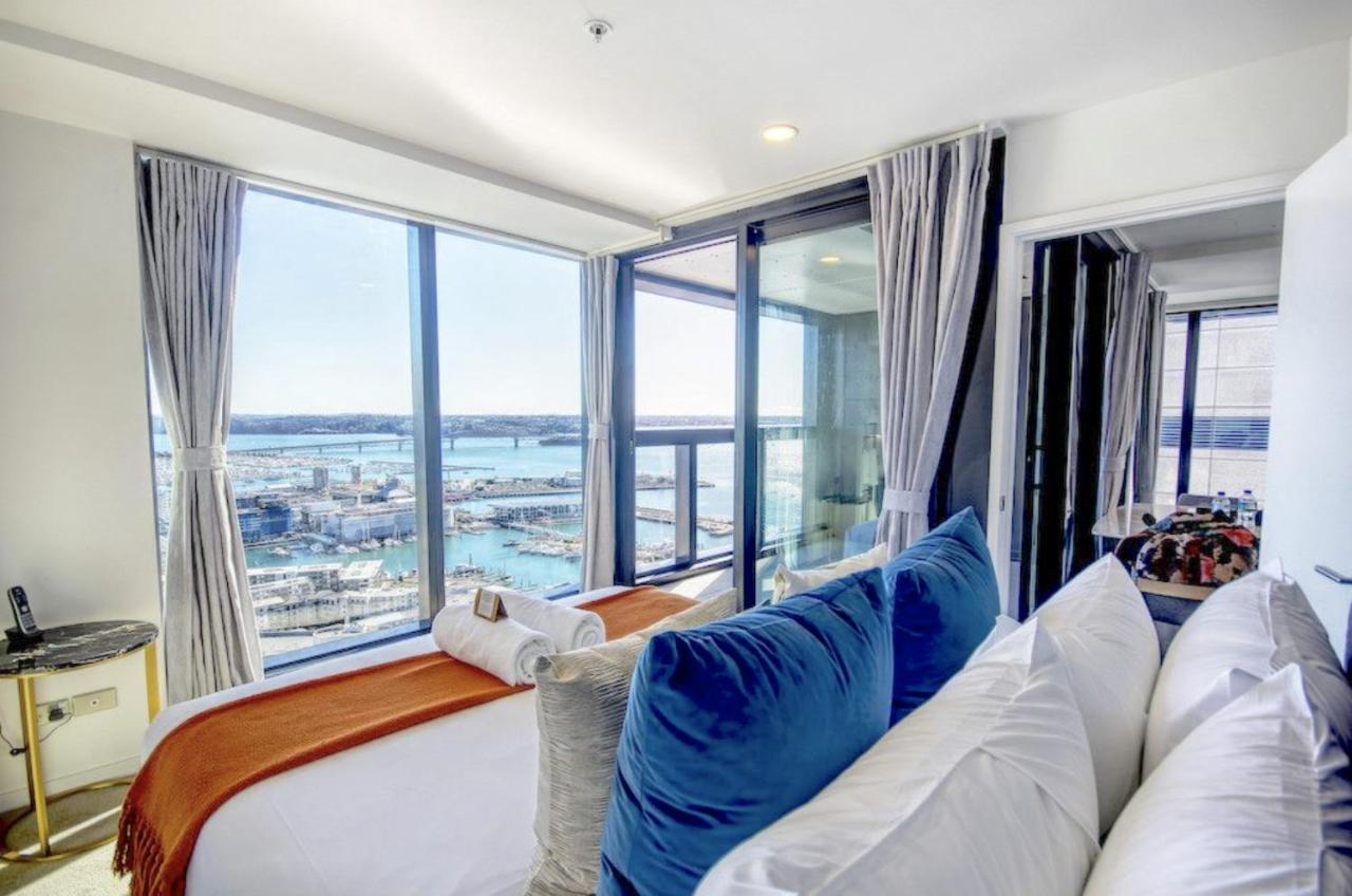 Magnificent Harbour View Skytower View In Cbd * Auckland