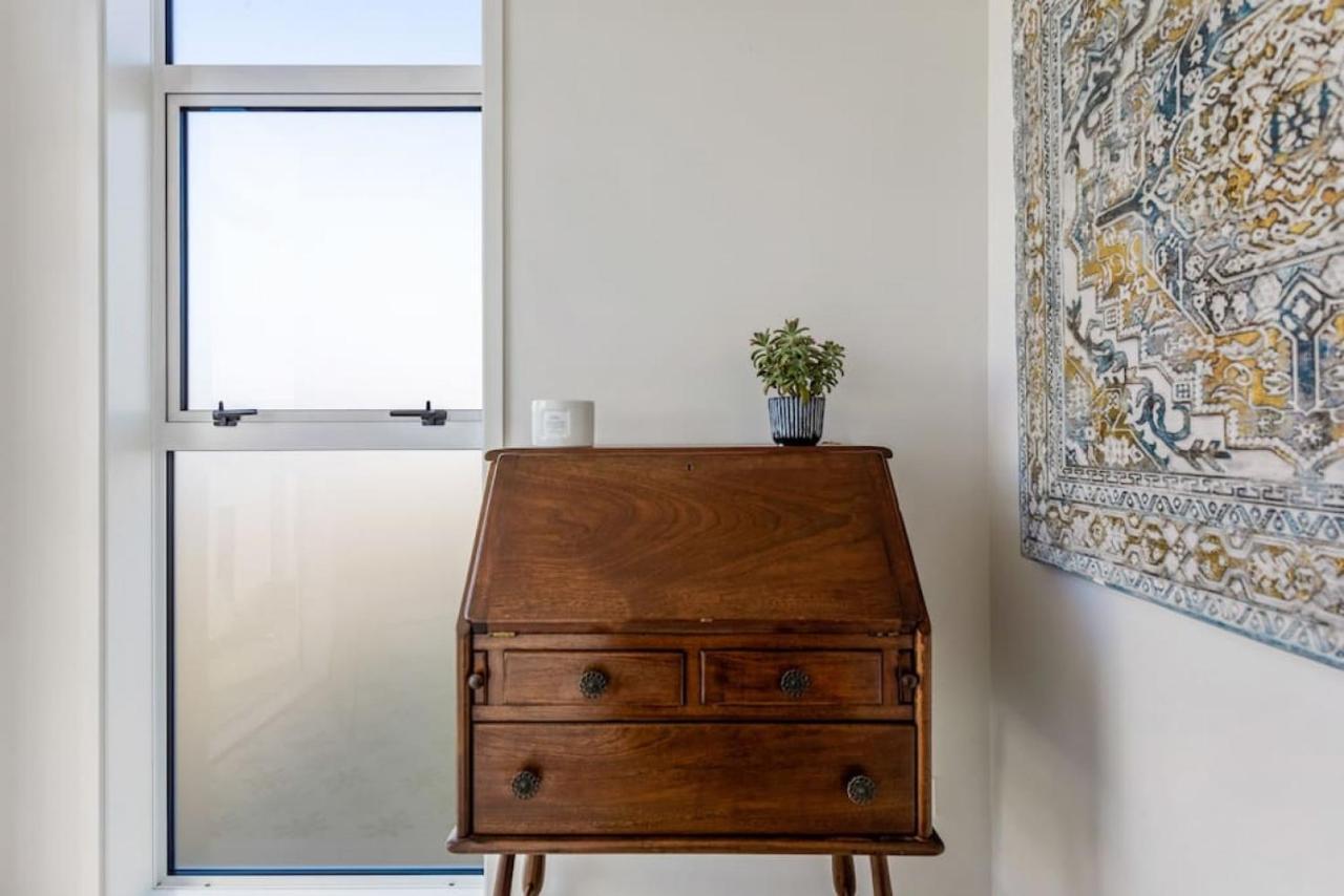 Casa de férias 3 Bedroom Stunner In Hobsonville - Wifi - Netflix