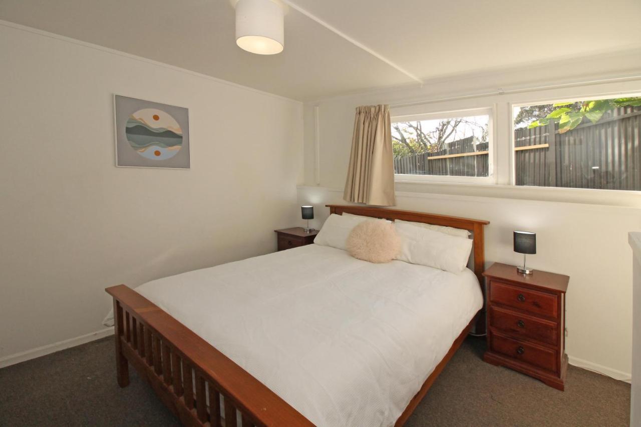 2 Bed In Kingsland - Free Wifi And Parking
