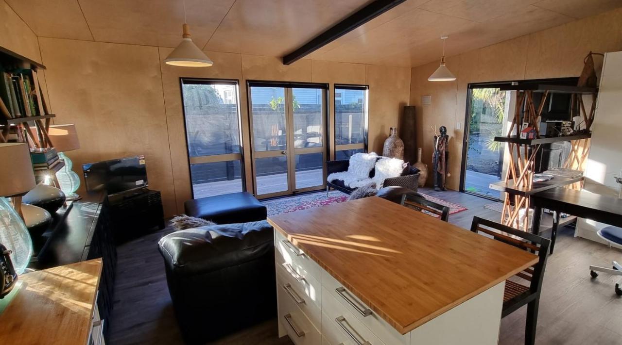 Apartment Container Airport *