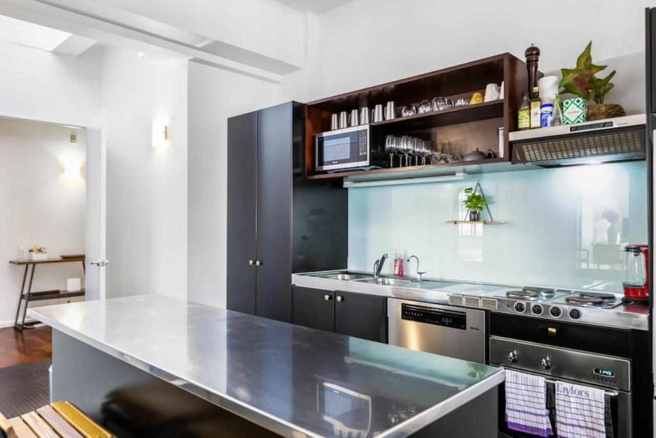 Gorgeous Ny Style Loft In Cbd - Netflix Wifi Apartment