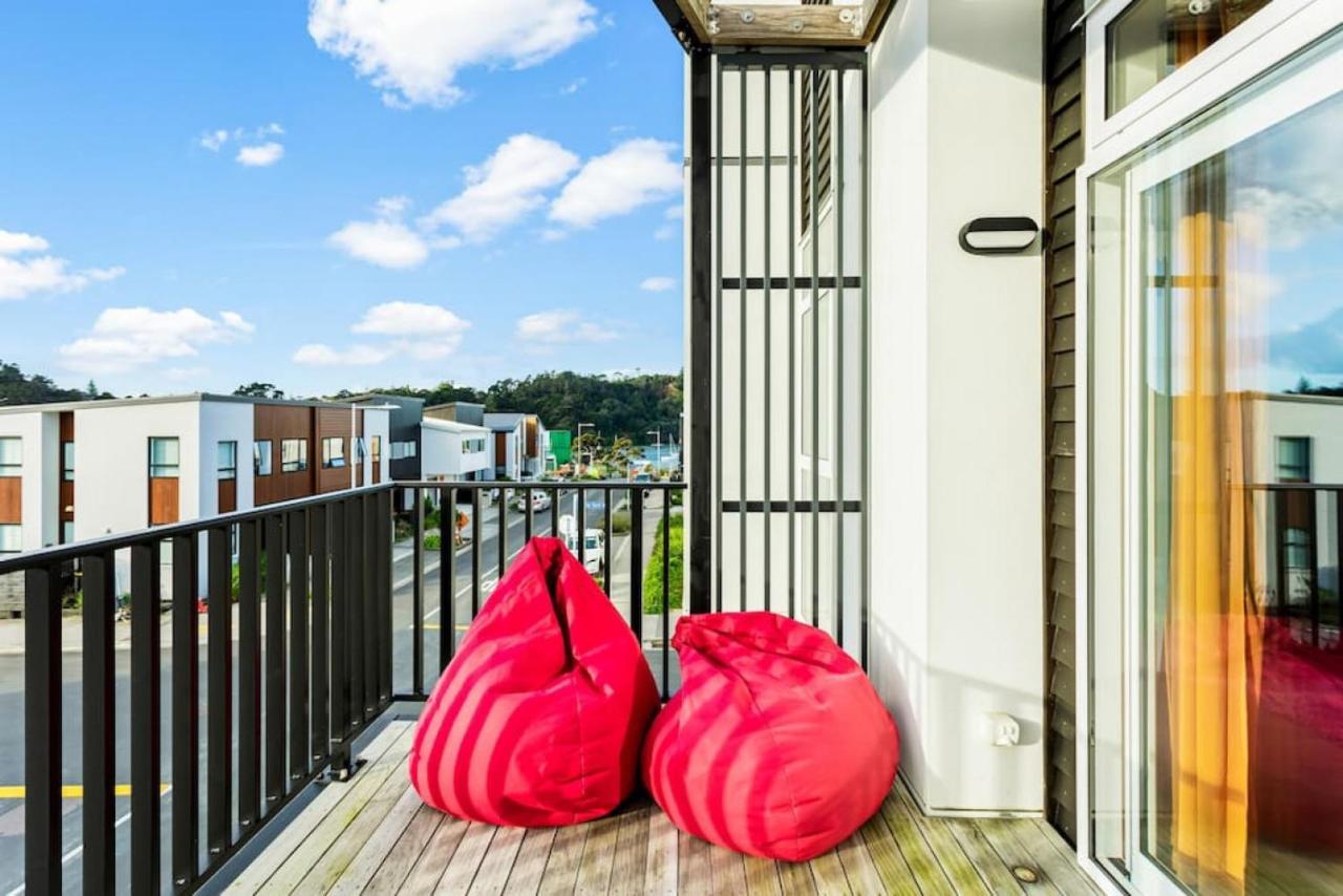3 Bedroom Stunner In Hobsonville - Wifi - Netflix Auckland