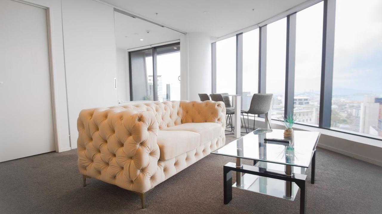 Pinnacle Apartment