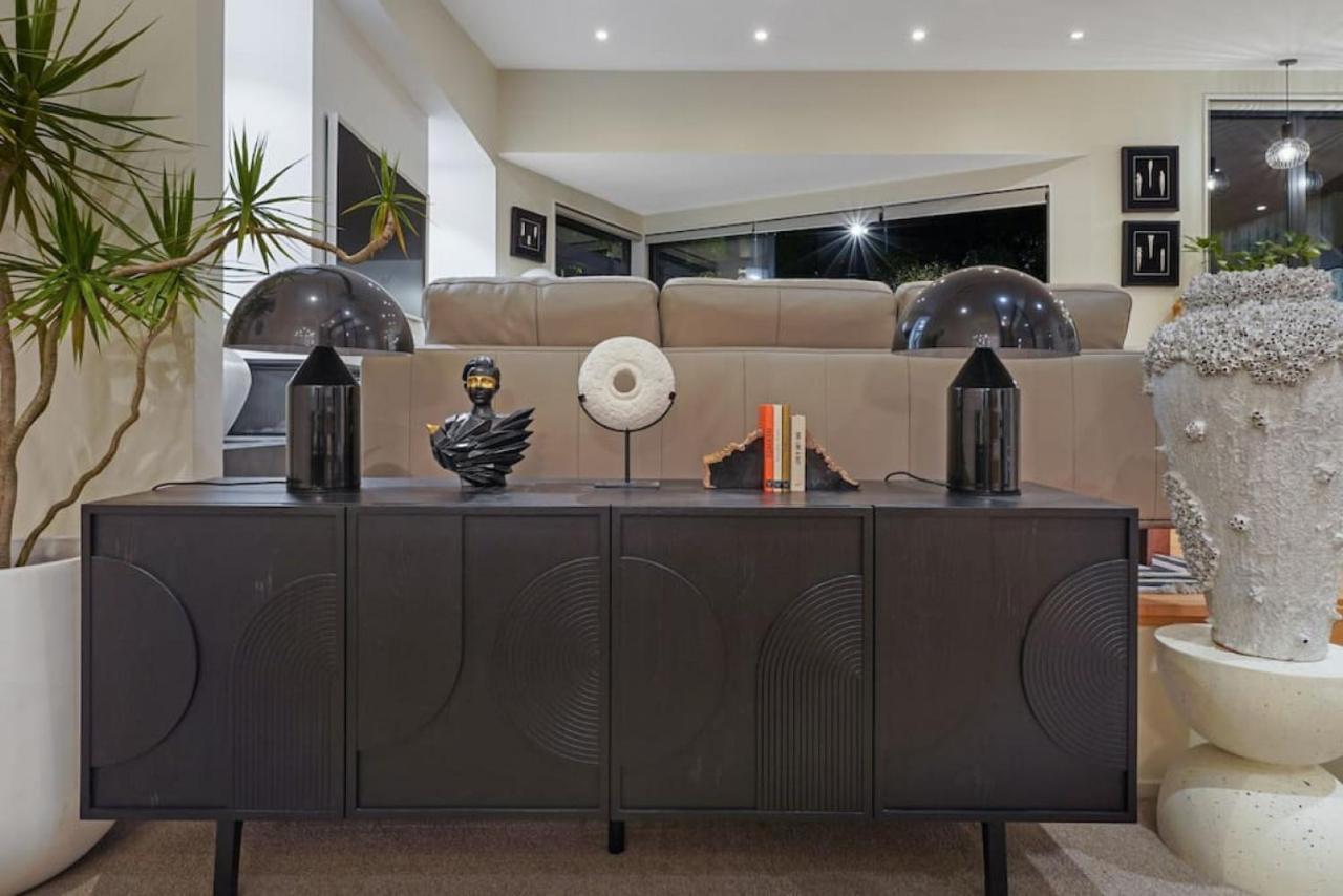 Elite Retreat Ponsonby With Parking And Deck Holiday home Auckland