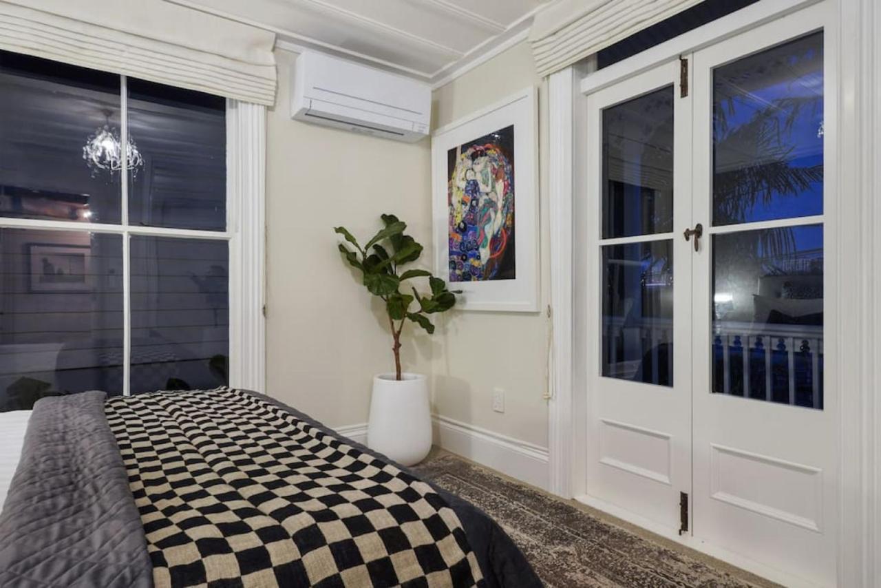 Elite Retreat Ponsonby With Parking And Deck Holiday home Auckland