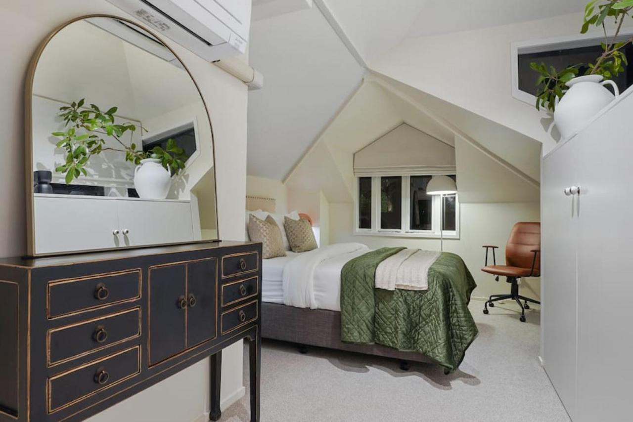 Elite Retreat Ponsonby With Parking And Deck Holiday home Auckland