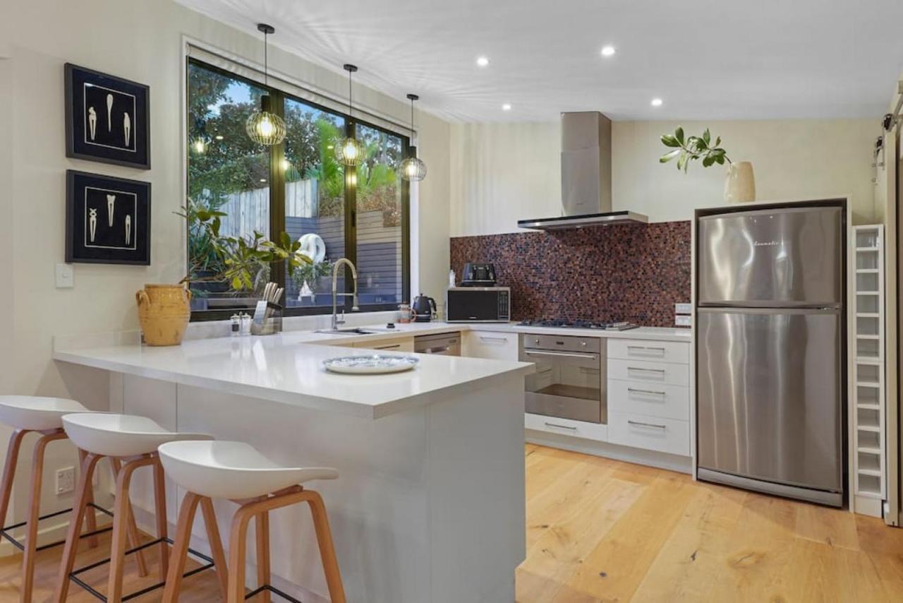Elite Retreat Ponsonby With Parking And Deck *