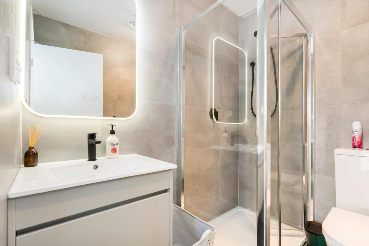 Your Away From Located Near Cbd Apartment