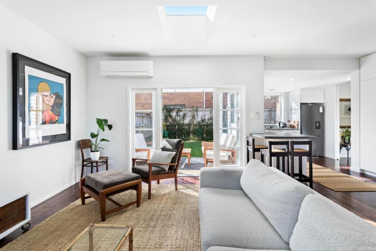 Holiday home Renovated Character - Wifi & Netflix Auckland