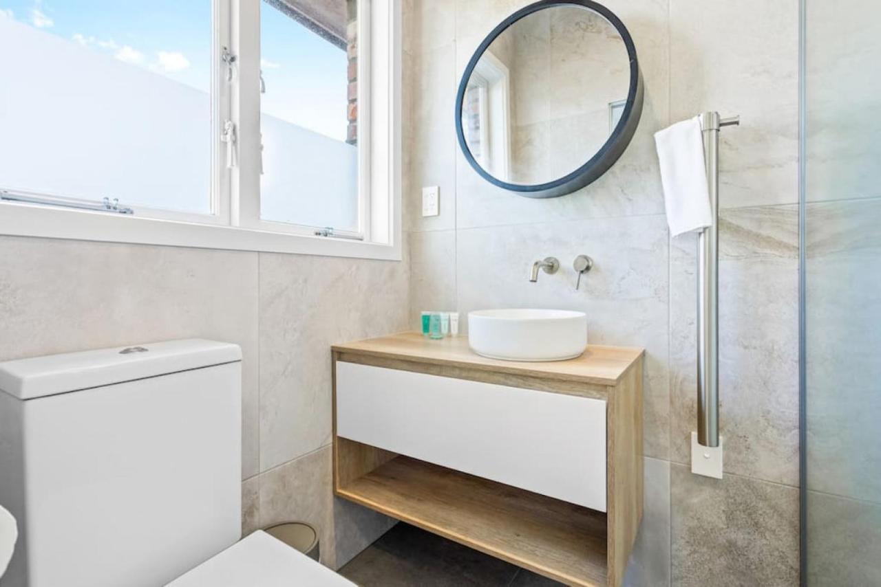 Renovated Character - Wifi & Netflix * Auckland