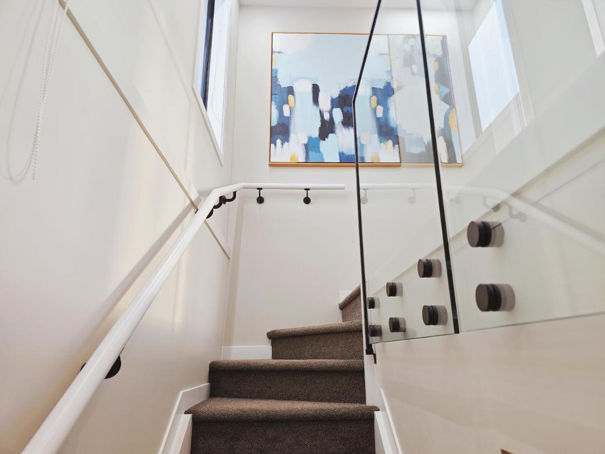 Takapuna Brand New 3 Bedrooms Apartment