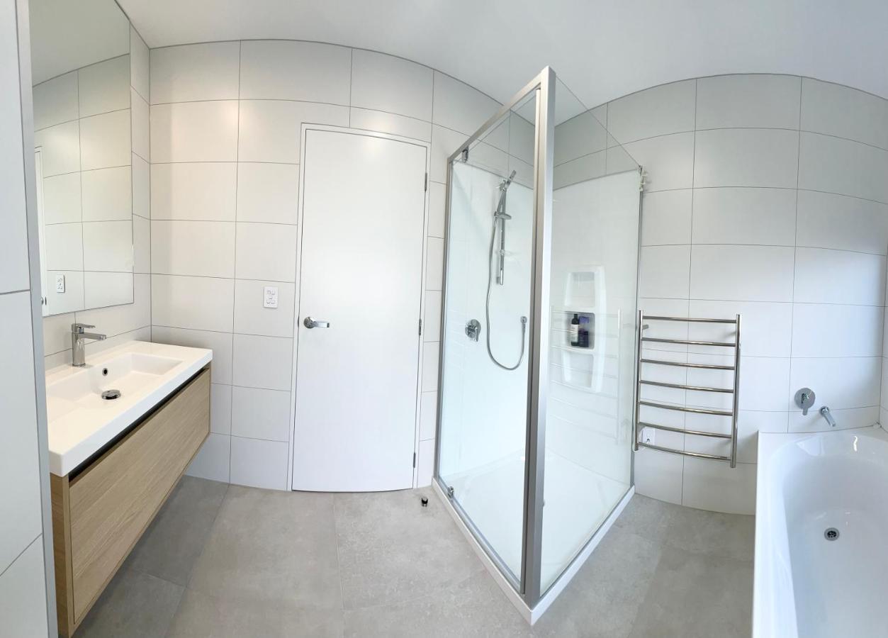A&j Queen Bedroom-quiet And Brand New With Reserve View Hospedagem domiciliar Auckland