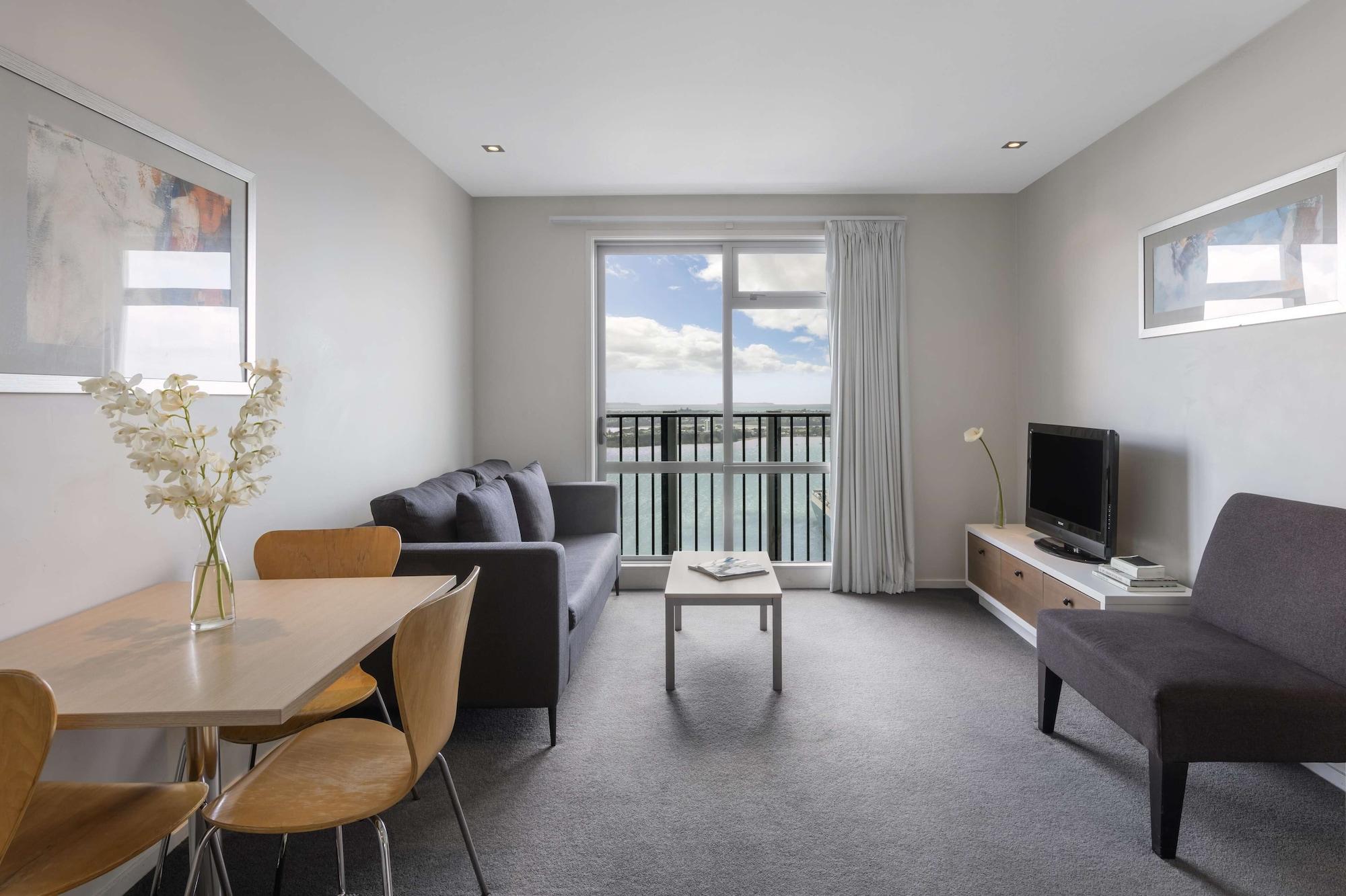 Aparthotel Harbour 4*