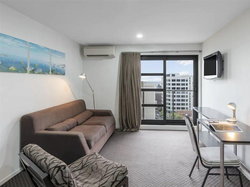 Nesuto St Martins Aparthotel 4*