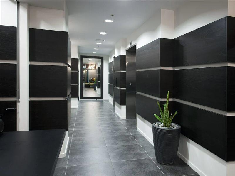 Nesuto St Martins Aparthotel