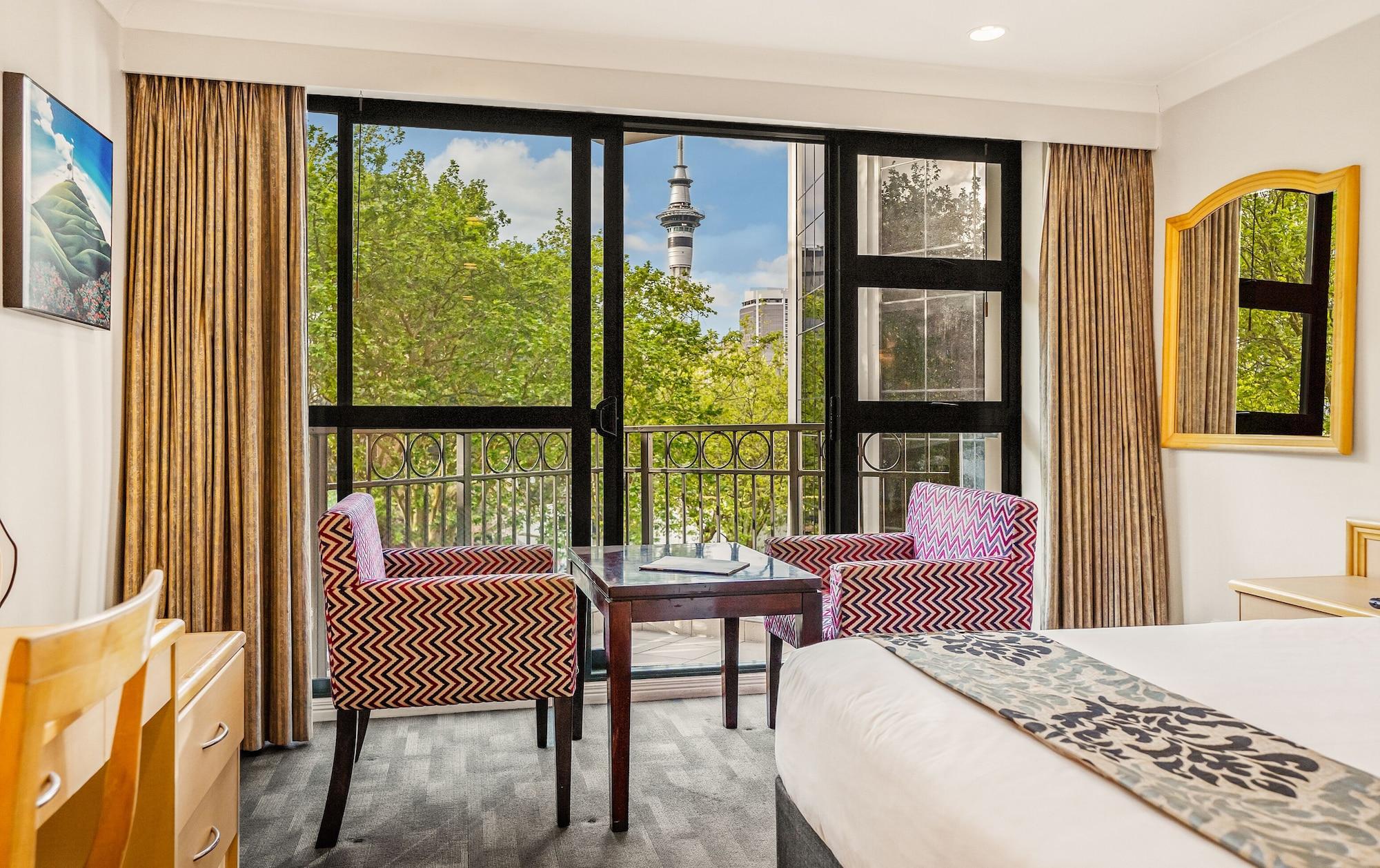 Parkside & 4* Auckland