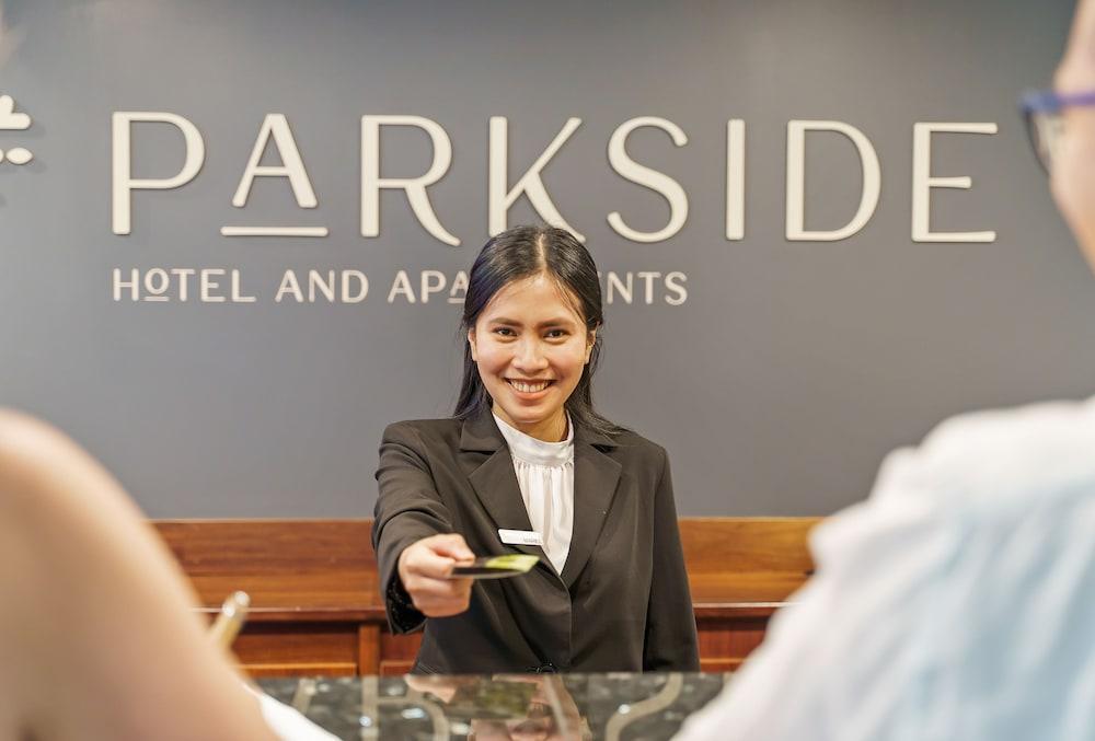 Parkside & Hotel Auckland