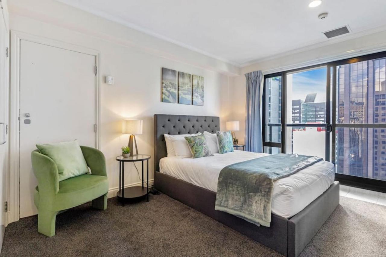 Apartment Beautifully Presented Citylife *