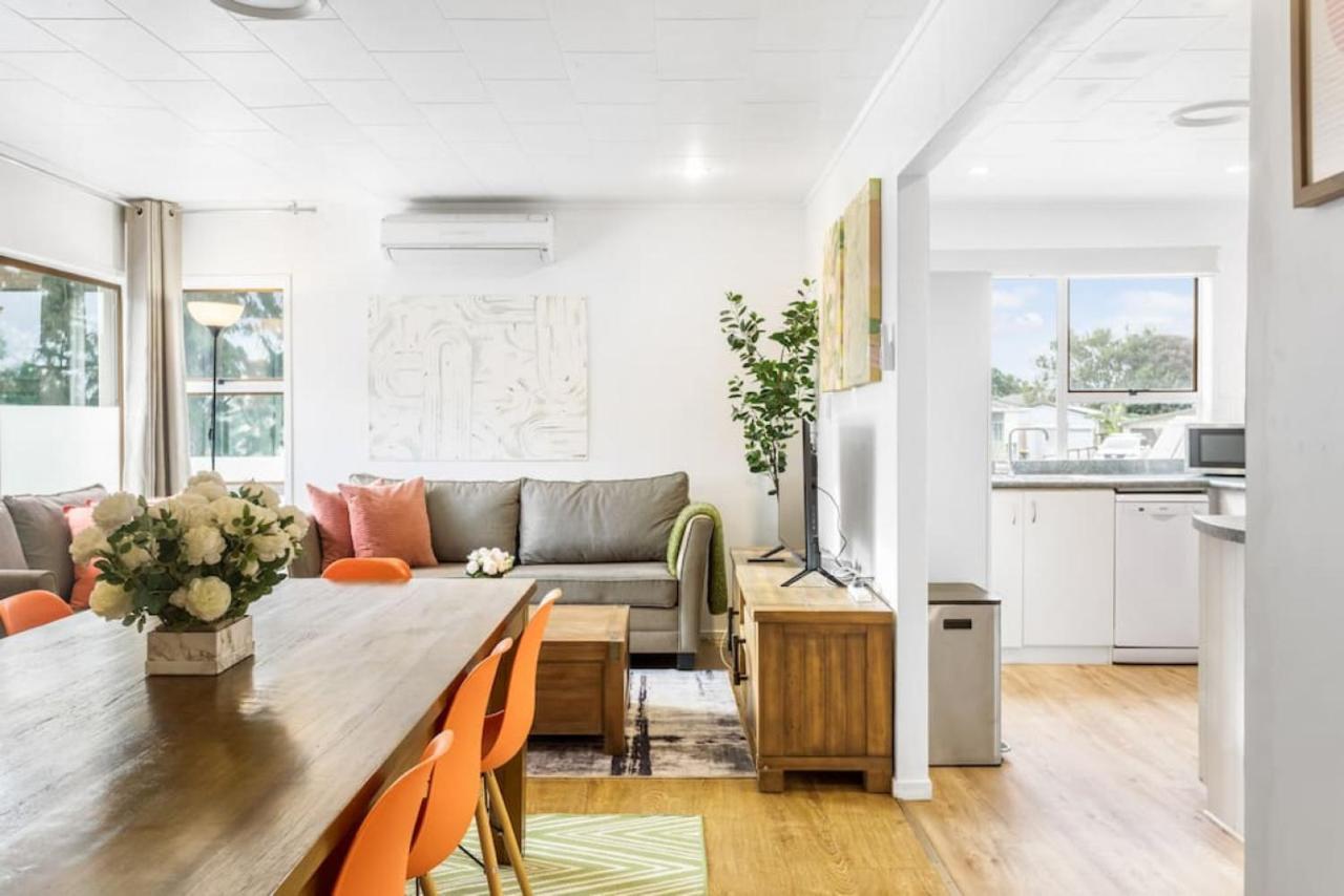 Homespun Haven 4 Bedroom With Parking And Patio Auckland