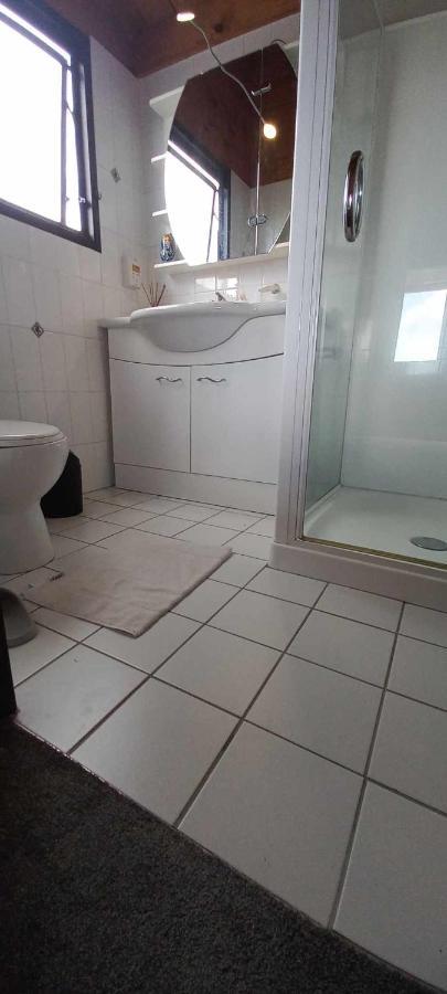 Hospedagem domiciliar Seaview King Ensuite West Harbour *
