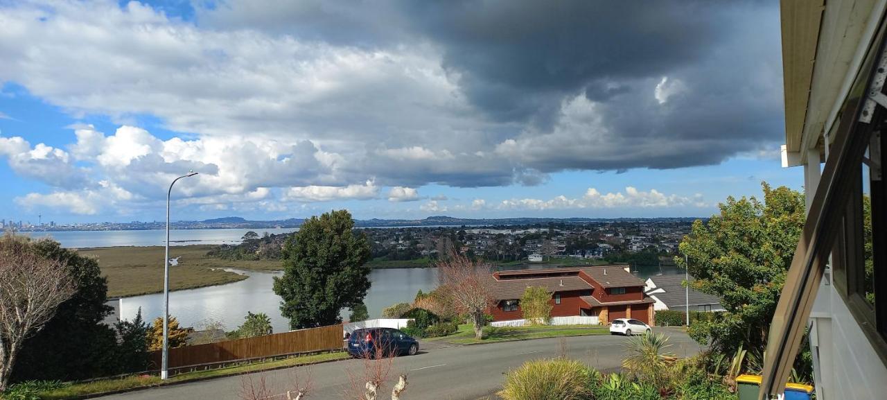 Hospedagem domiciliar Seaview King Ensuite West Harbour Auckland