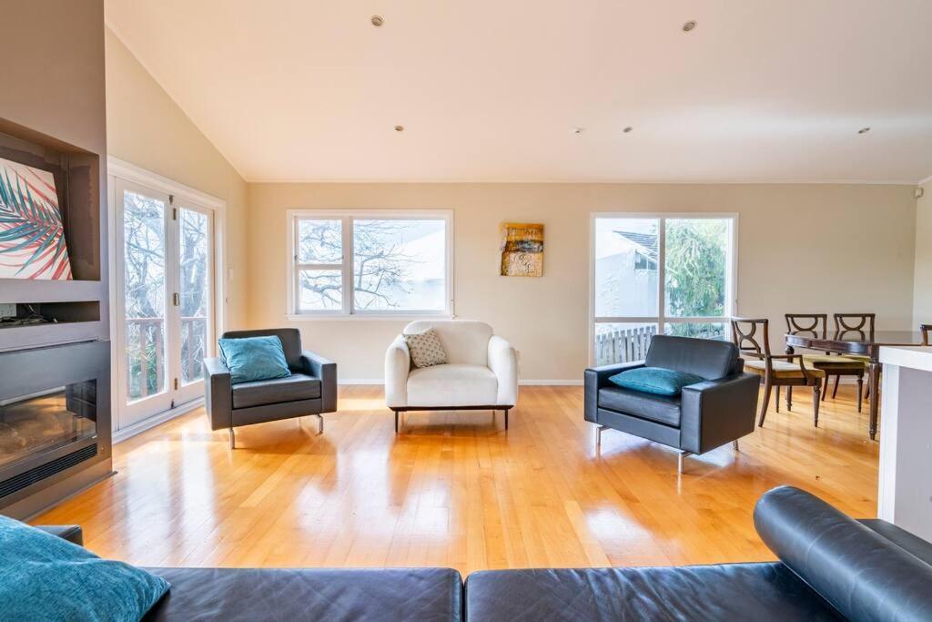 Homestay Large With Ensuite In Leafy Surrounds Auckland