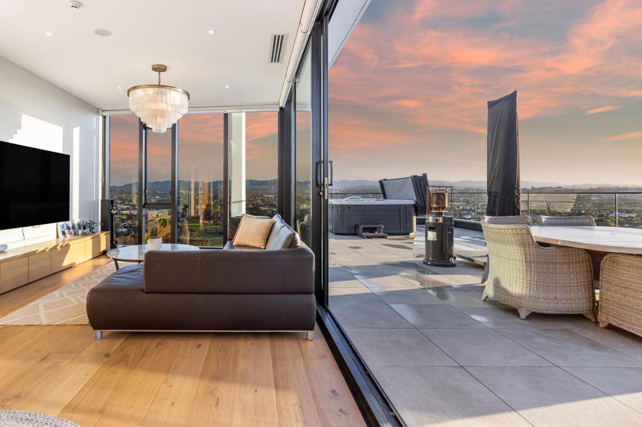 Pacific Tower Penthouse Apartment Auckland