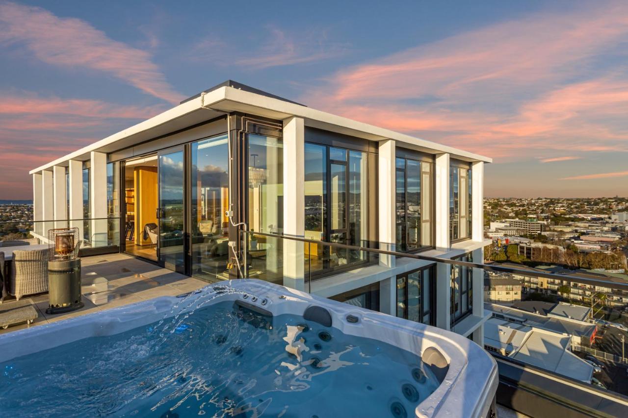 Pacific Tower Penthouse Auckland