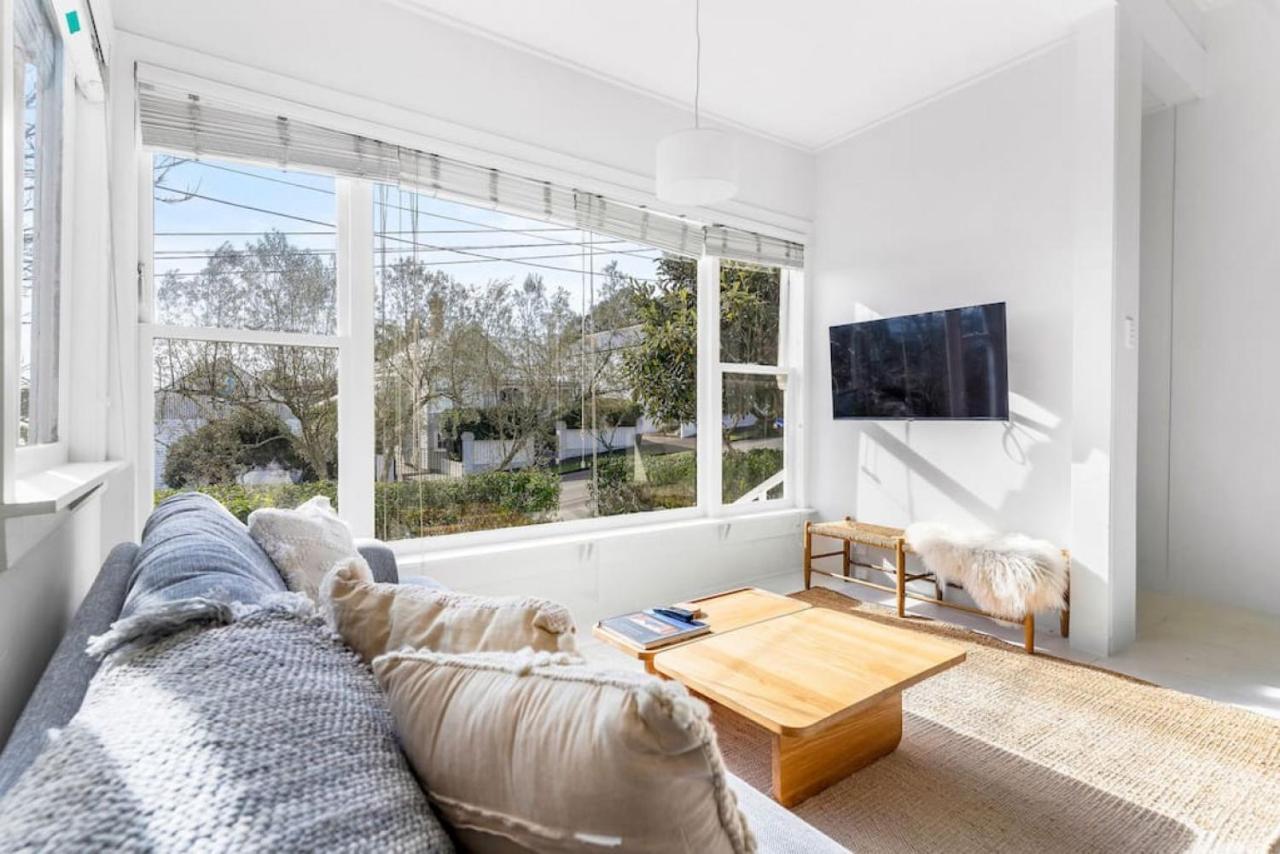 Holiday home Stylish And Sunny 2 Beds In Grey Lynn *