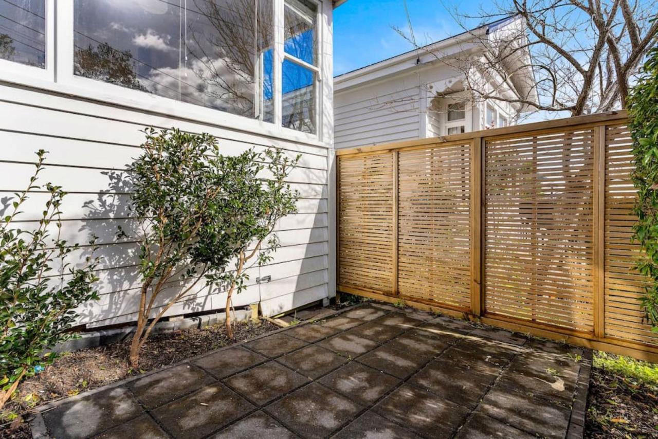 Stylish And Sunny 2 Beds In Grey Lynn Holiday home *