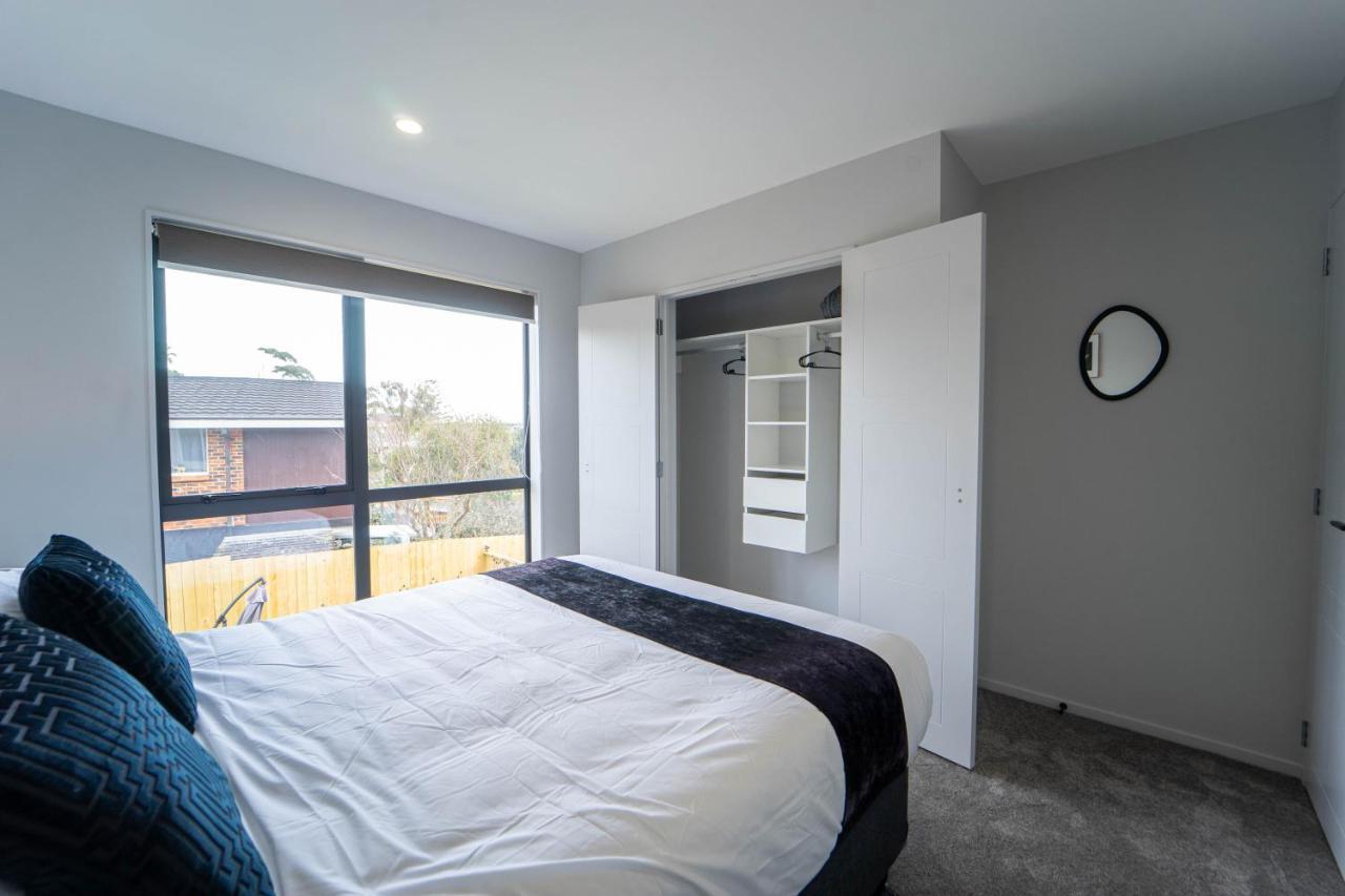 Modern Sunnyhills Town House Holiday home *