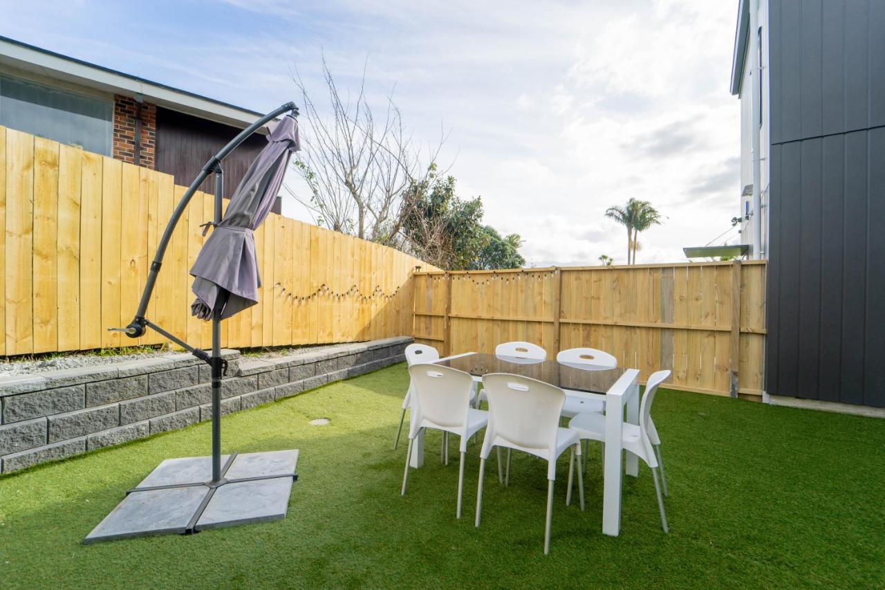 Modern Sunnyhills Town House Holiday home *