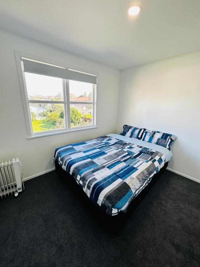 Casa de férias Spacious 4 Bedroom House In Manukau Auckland
