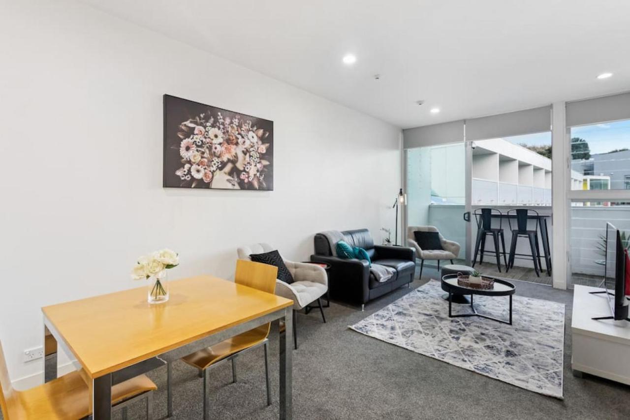 Scape Hideaway W Carpark, Spa, Pool And Gym Auckland