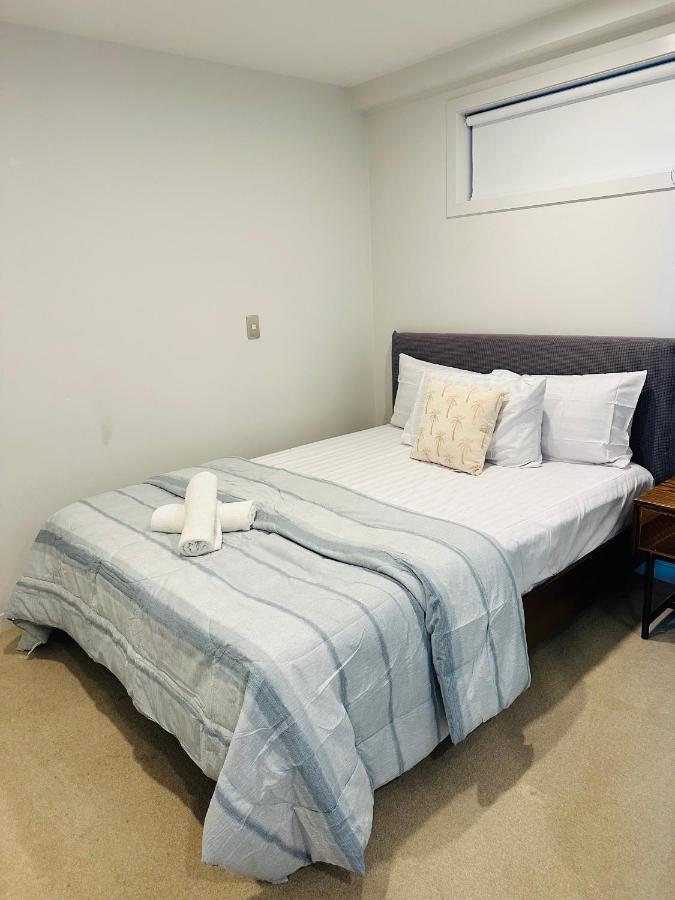Spacious Magnificent Sea Views Front Of Sky Tower *