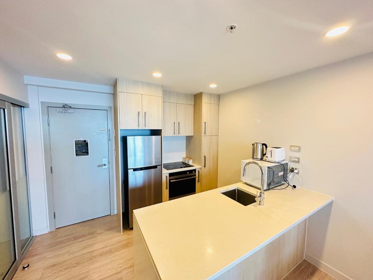 Spacious Magnificent Sea Views Front Of Sky Tower * Auckland