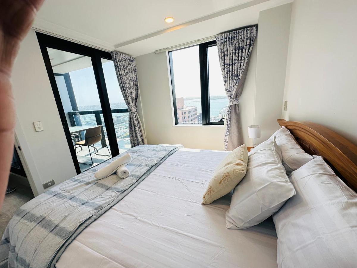 Spacious Magnificent Sea Views Front Of Sky Tower * Auckland