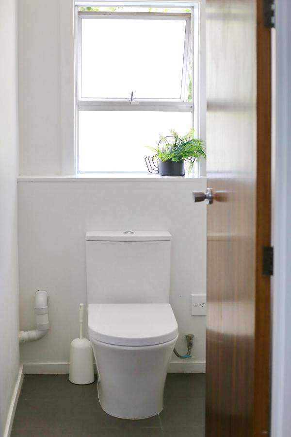Big Family House Easy To Airport * Auckland