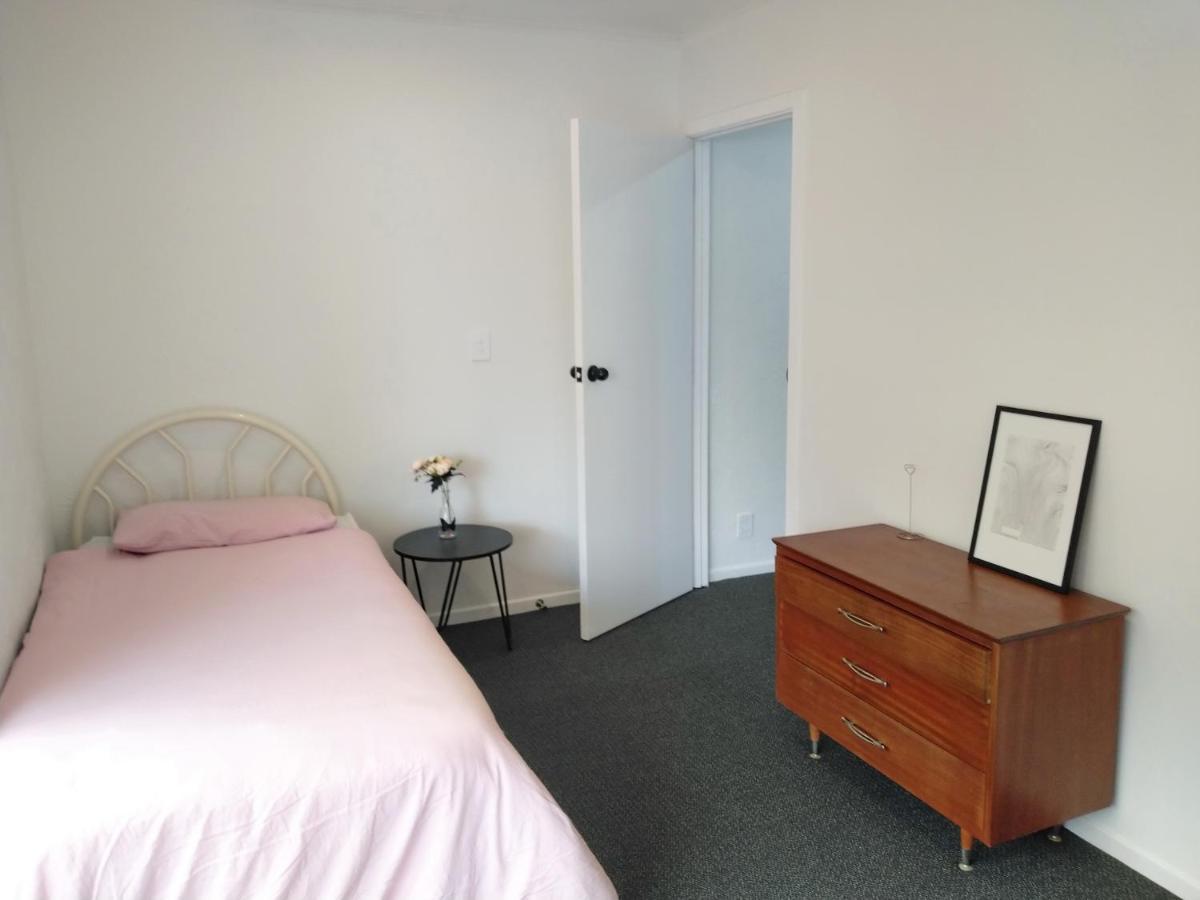 Large Family House 8 Br * Auckland