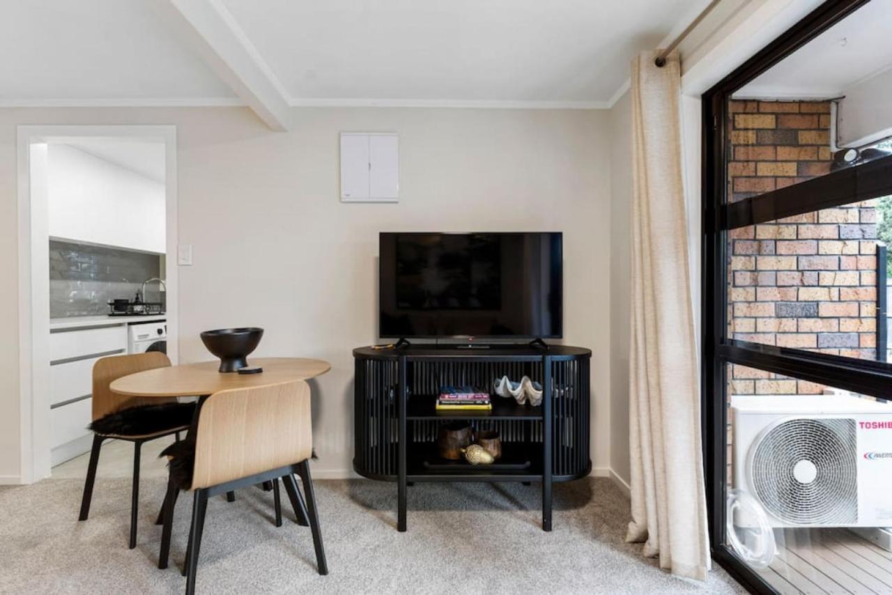 1-bed Wow Factor In Kohimarama * Auckland