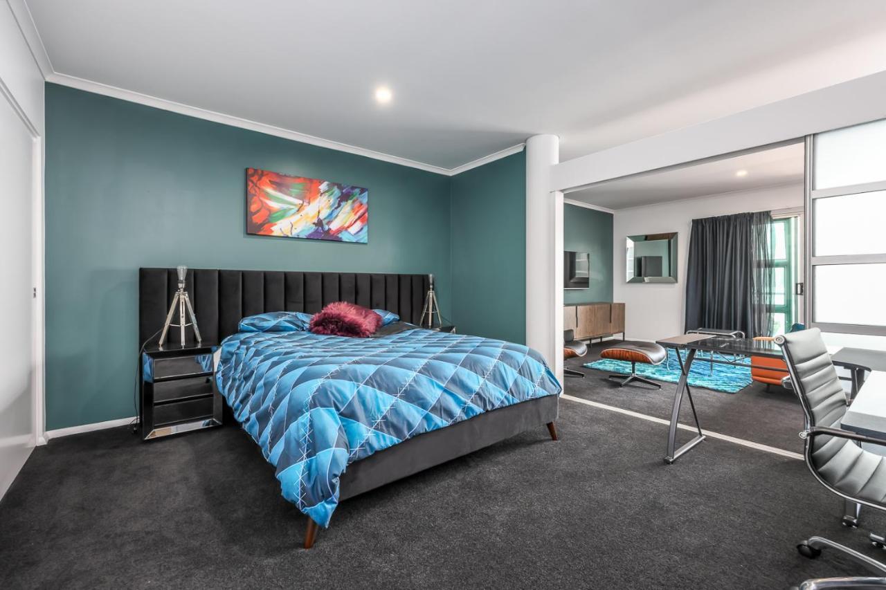 Apartment Qv Modern Upscale Wifi & Parking - 1046