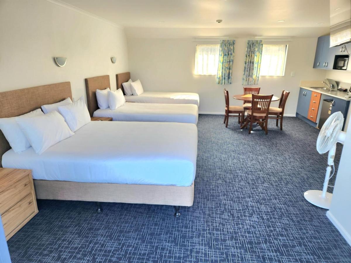 Botany Palms Motel Auckland