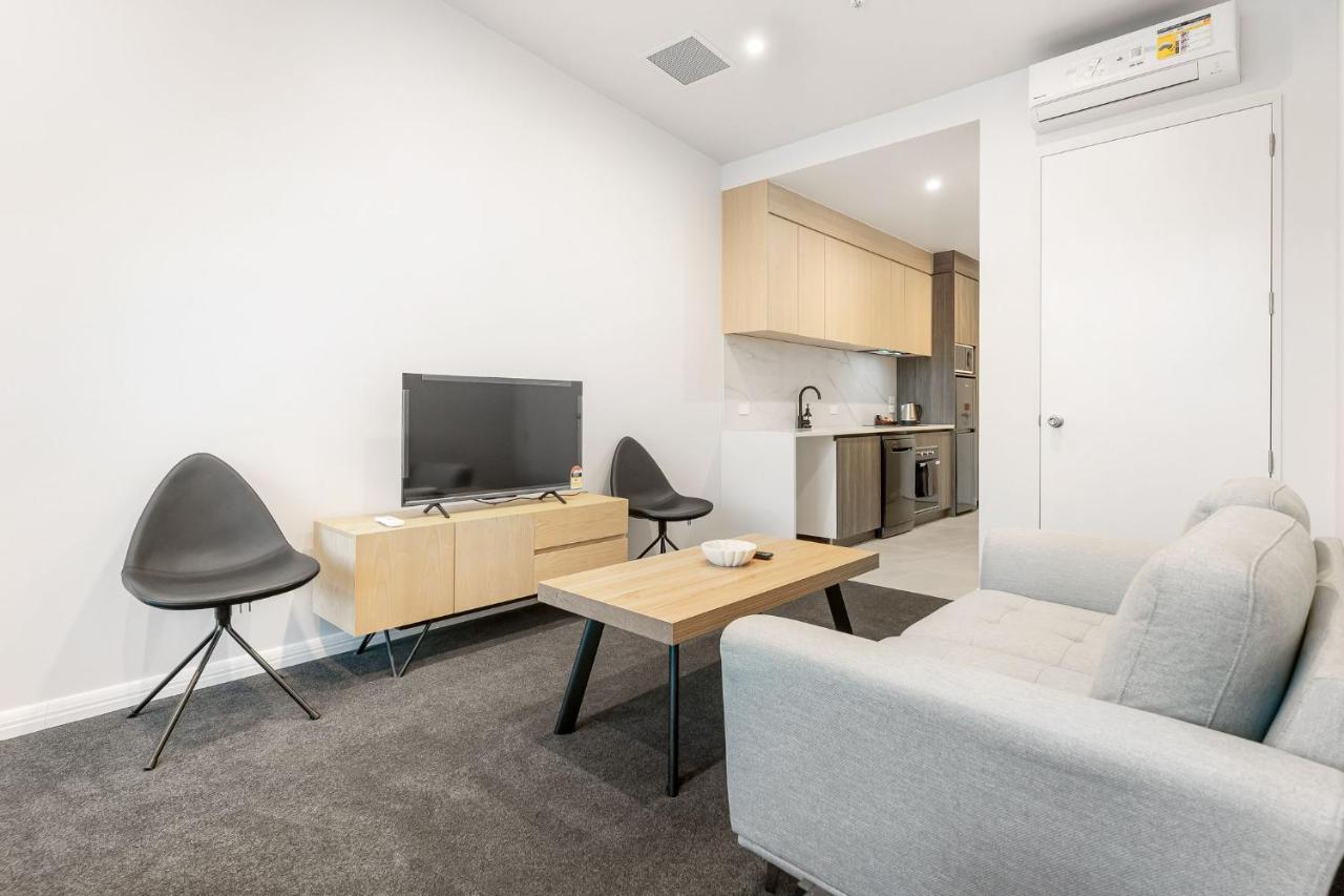 302 The Apartment *