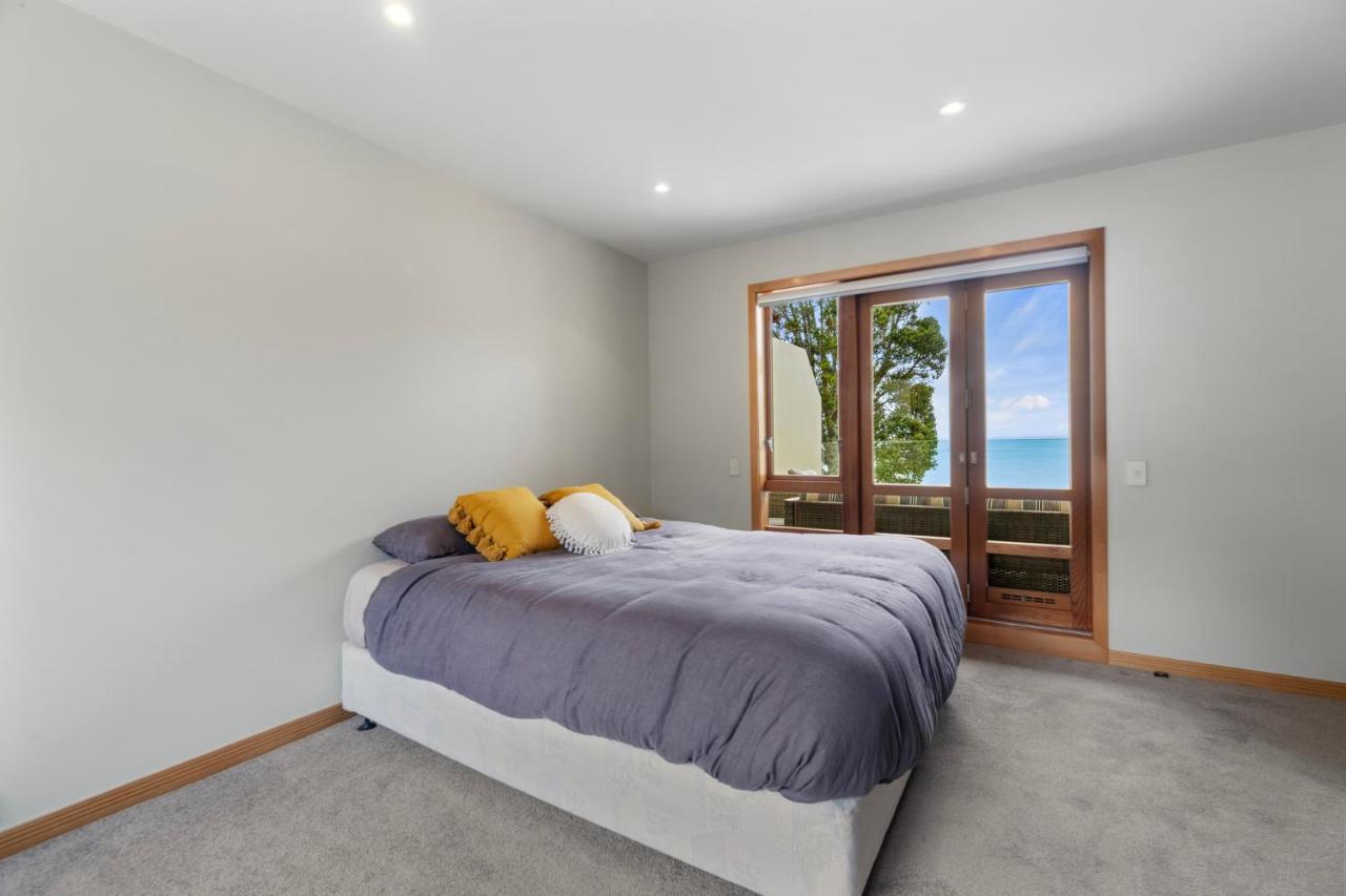 Beachside Luxury - Laingholm Apartment Auckland