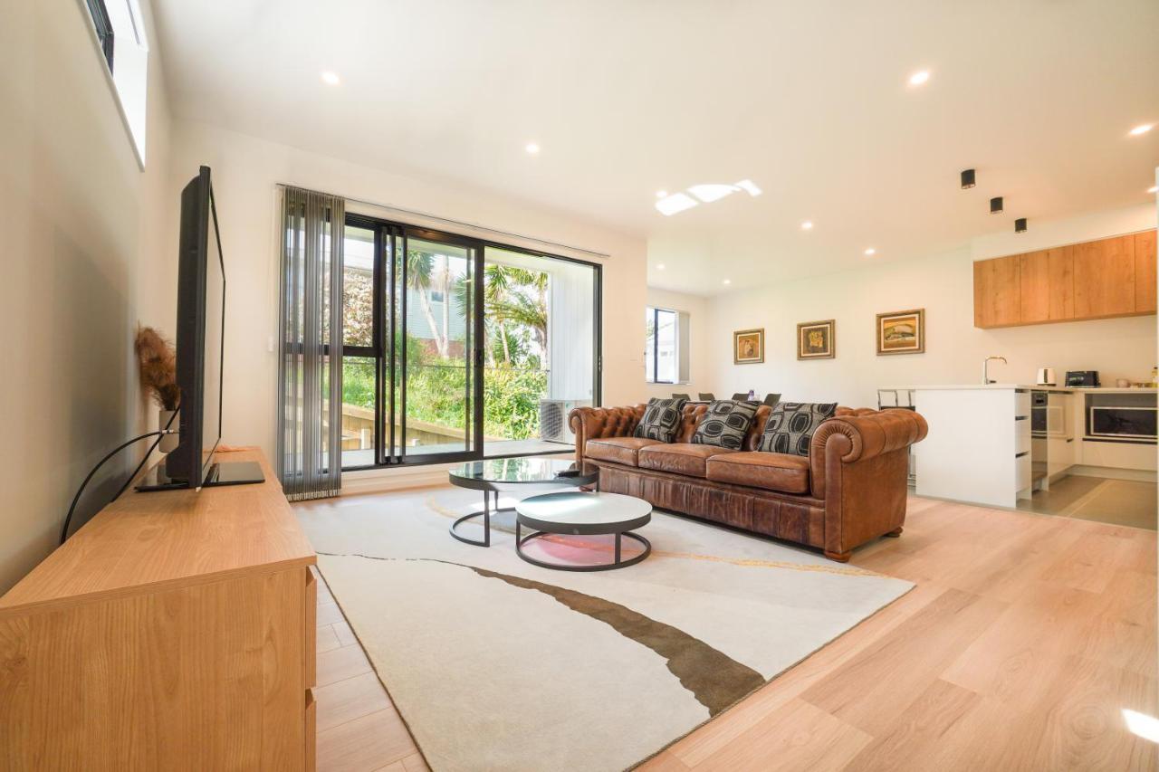 Wanna Live In The Brand New House? Check Out! Auckland