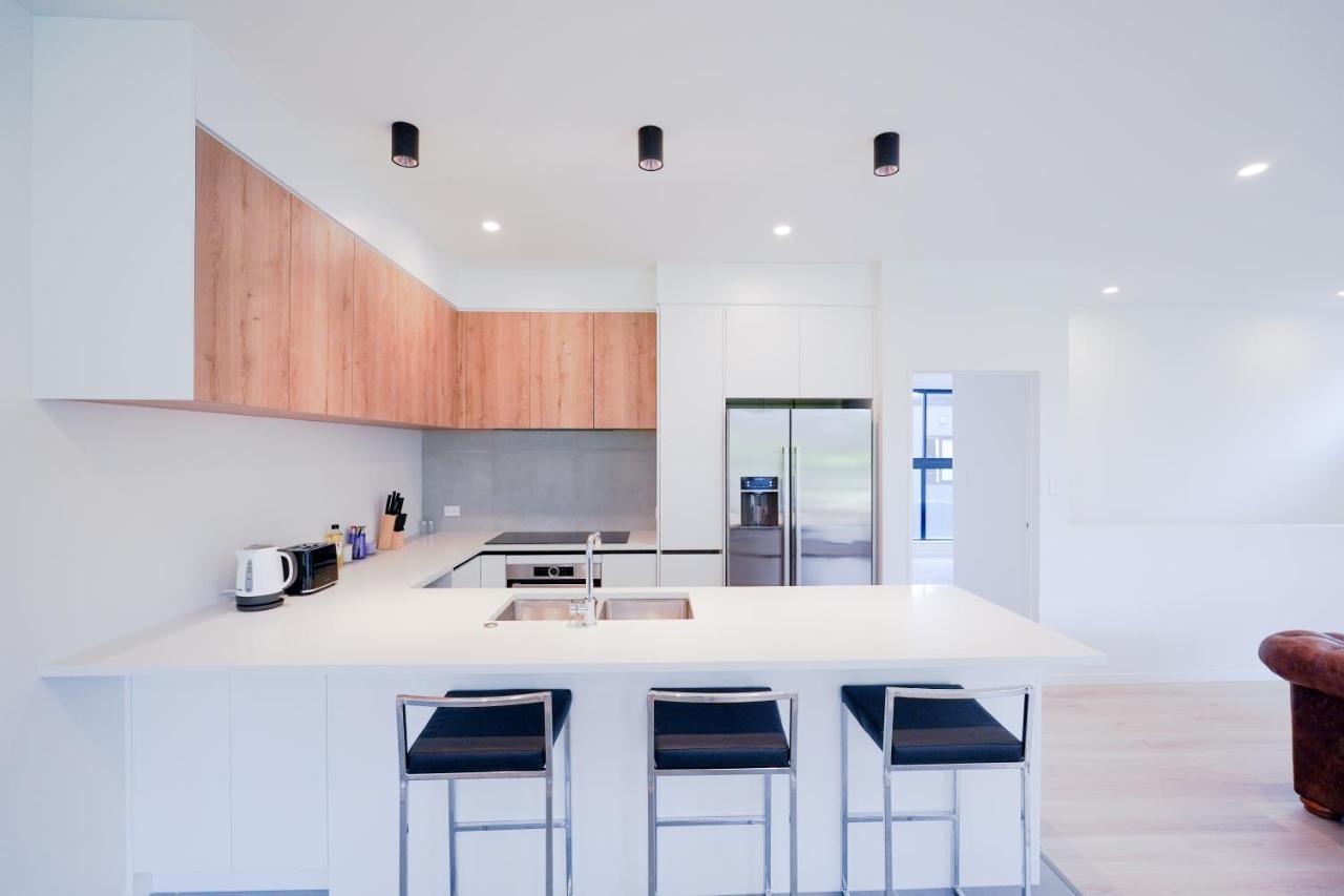 Holiday home Wanna Live In The Brand New House? Check Out!
