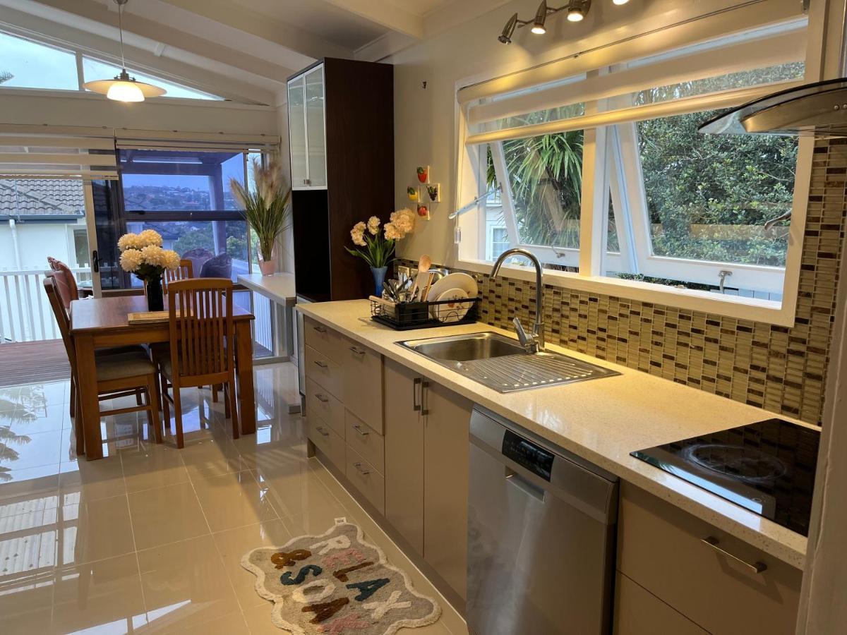 Homestay Hillcrest Homestay, Northshore,