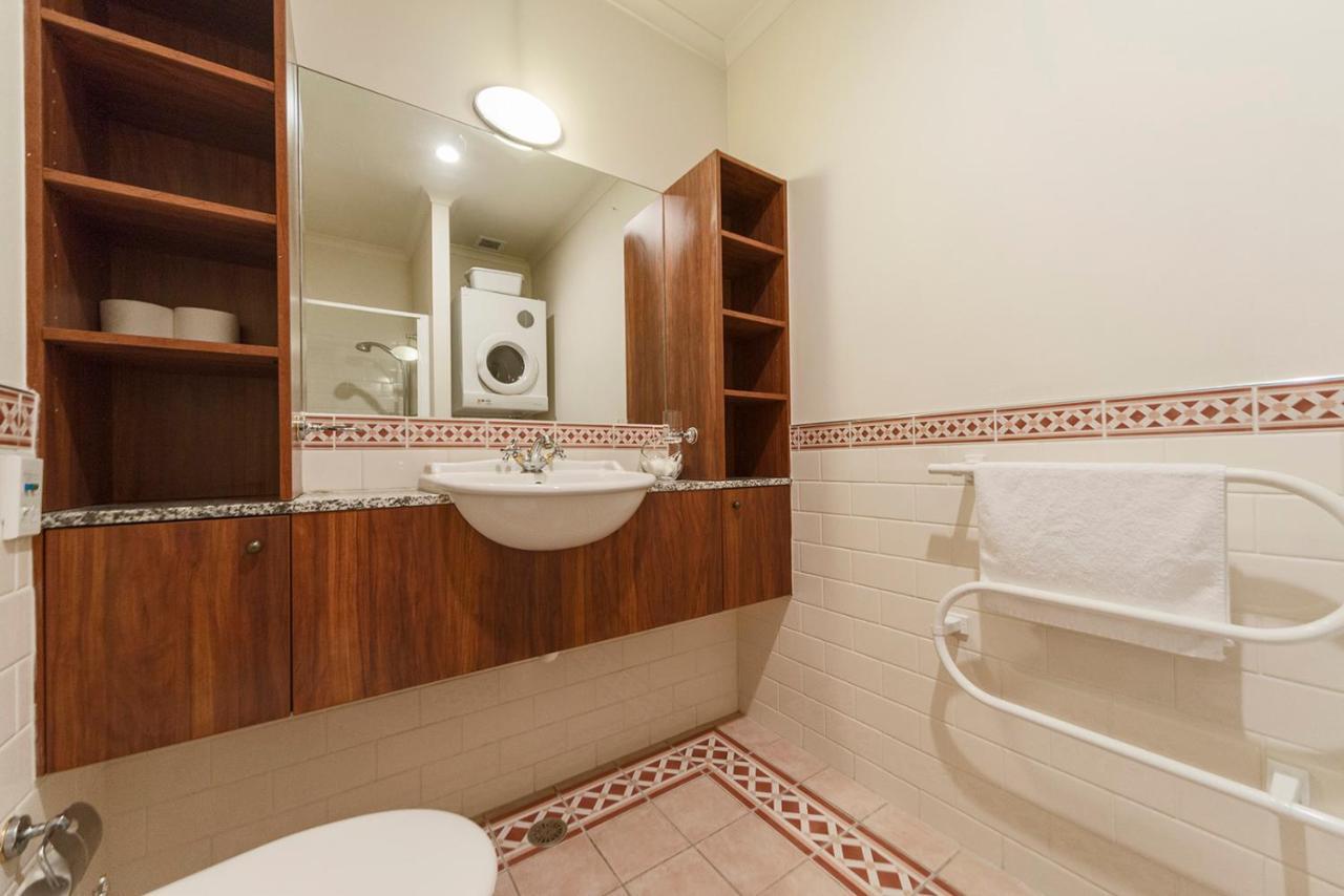 Apartment Qv Down At The Viaduct Auckland