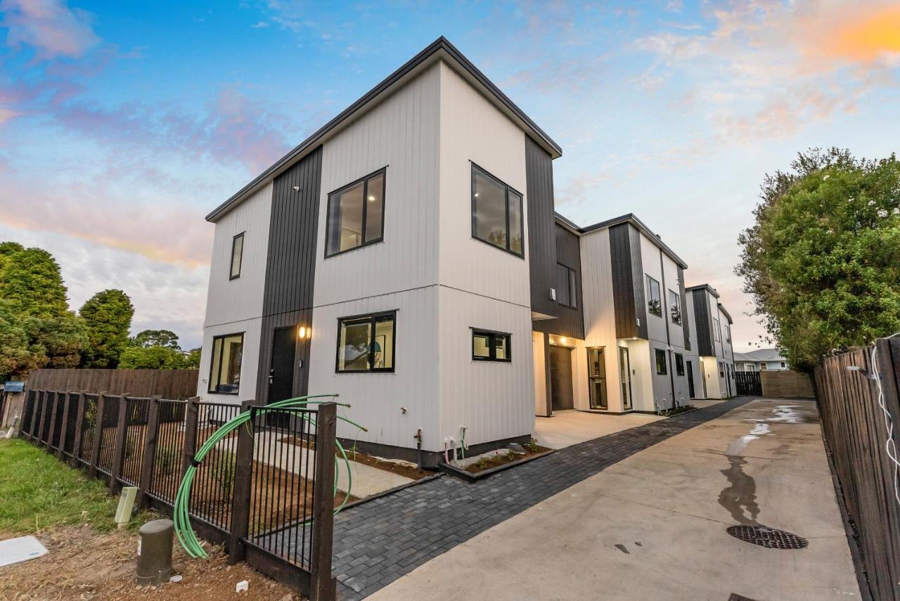 Jupiter St No 1